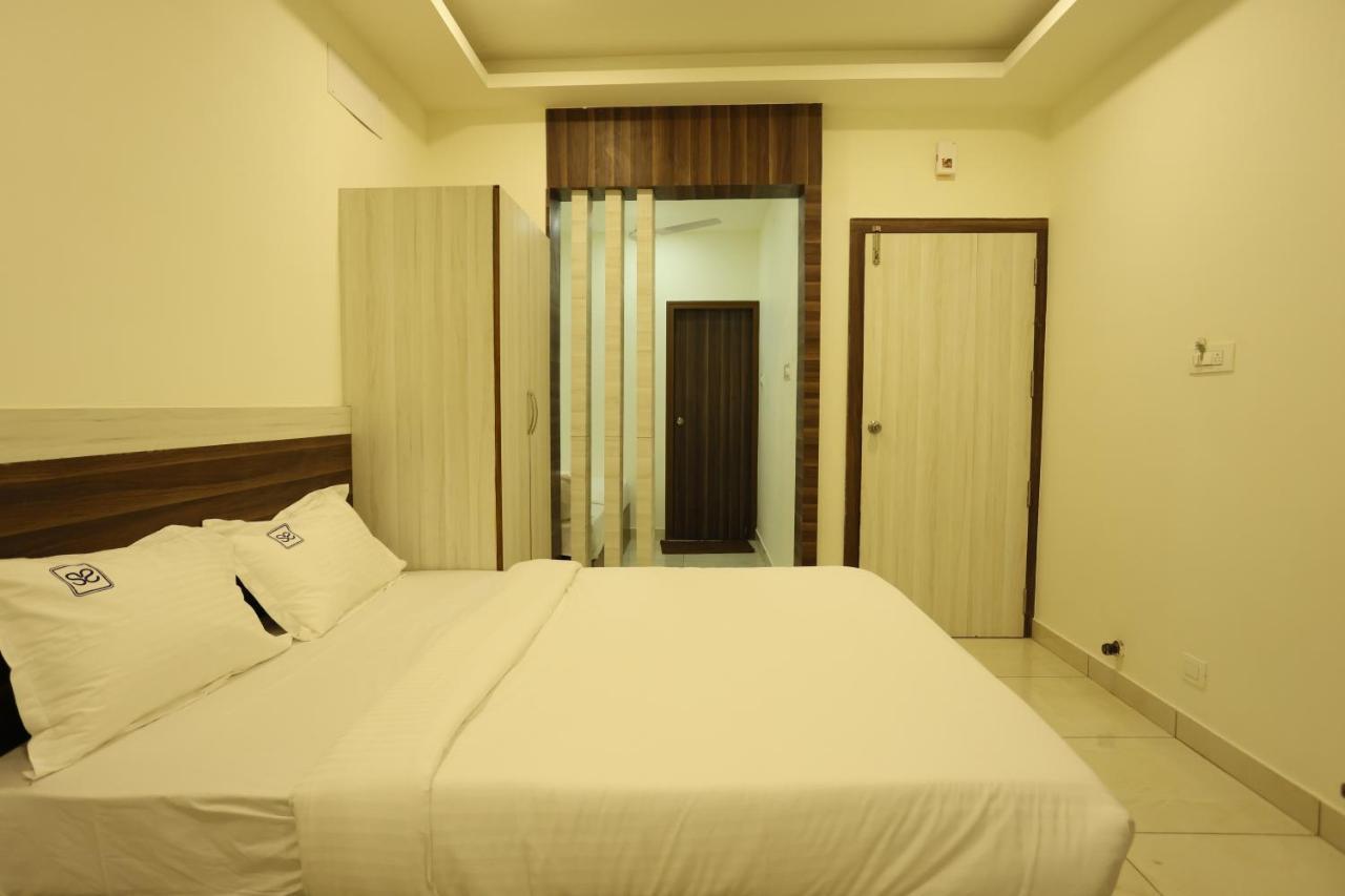 Hotel Sigma Suites Bangalore Buitenkant foto