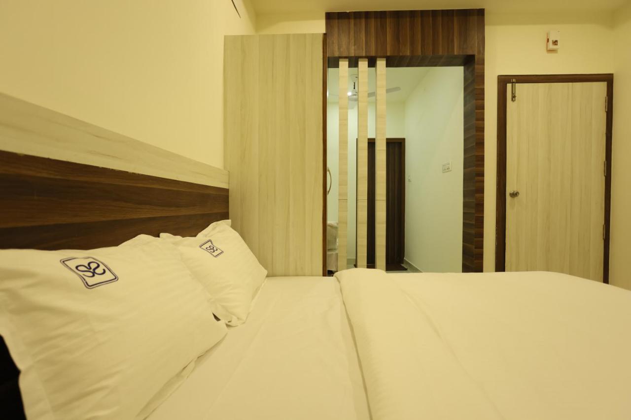 Hotel Sigma Suites Bangalore Buitenkant foto