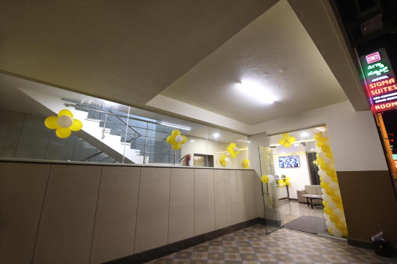 Hotel Sigma Suites Bangalore Buitenkant foto